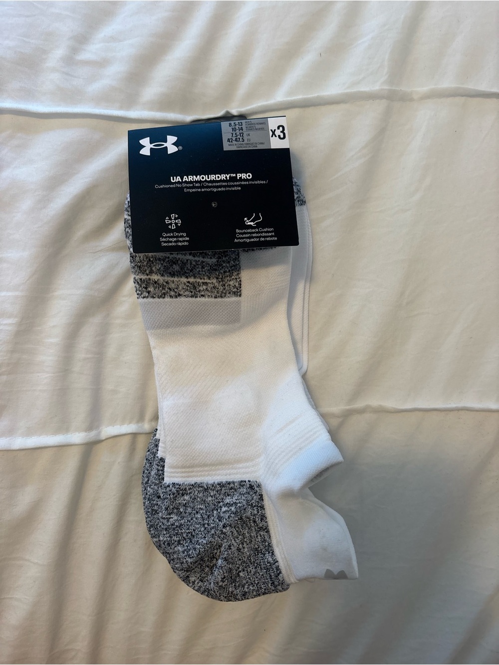 Under Armour White & Gray UA ArmourDry Pro Athletic Socks - 3 Pack